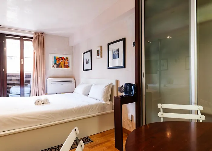 Youhosty - Duomo Apartment
