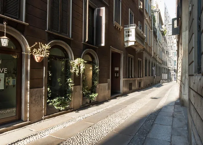 Apartment Youhosty - Duomo Milan